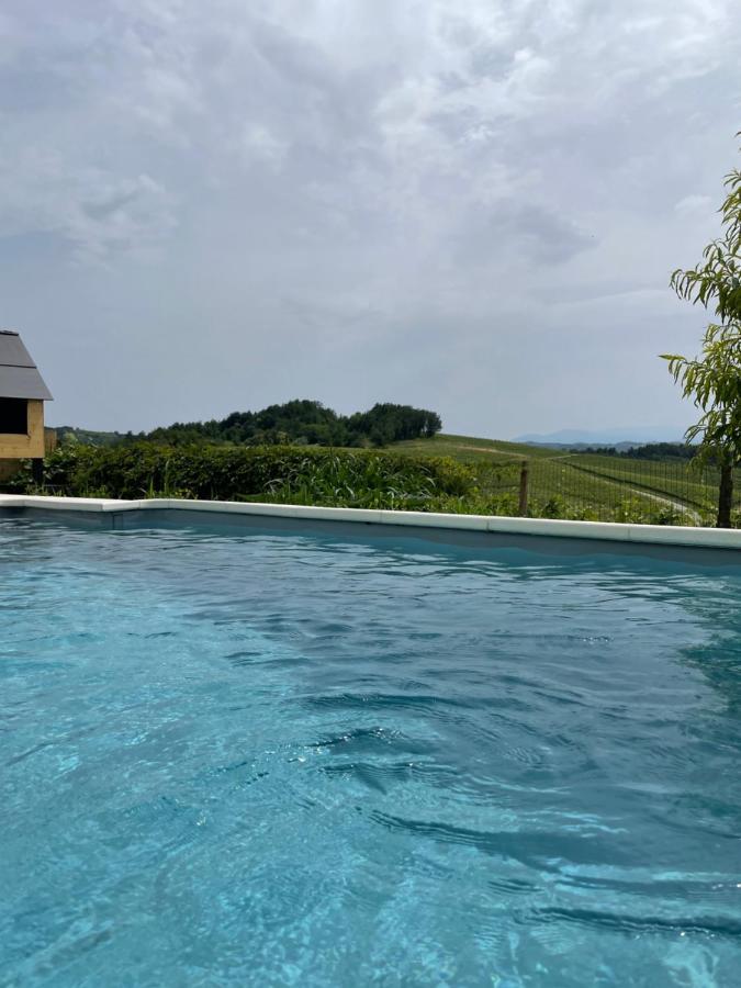 Agriturismo La Ca Veja Монфорте-д'Альба Екстер'єр фото